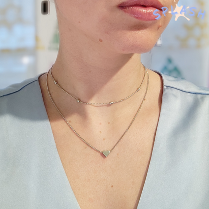 שרשרת לב נופלת ושרשרת צמודה לאישה