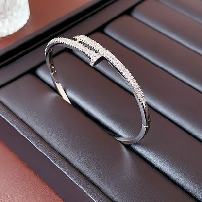 צמיד בורג משובץ זרקונים | זהב | כסף