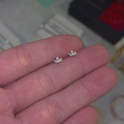 עגיל לוטוס כסף