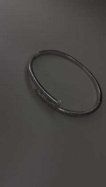 צמיד בורג משובץ זרקונים | זהב | כסף